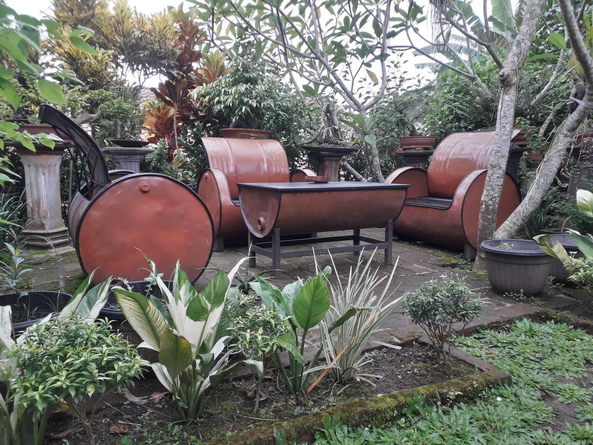 בניוואנגי Banyu Homestay מראה חיצוני תמונה
