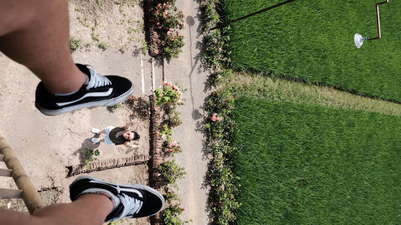 בניוואנגי Banyu Homestay מראה חיצוני תמונה